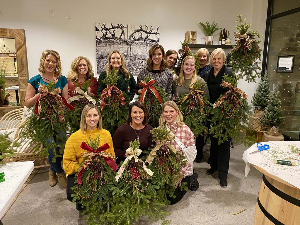 Holiday door spray group photo
